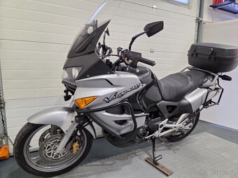 Honda XL 1000 V Varadero - 11