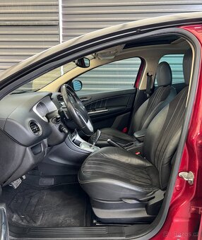 Lancia Delta 88 kW, 1.6 JTD, PLNÁ VÝBAVA, PANORAMA - 11