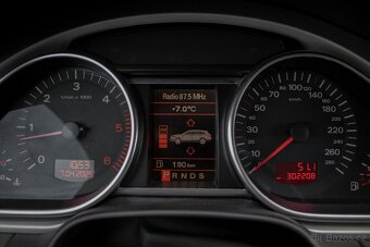 Audi Q7 4.2 TDI quattro tiptronic DPF - 11