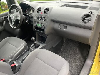 Vw Caddy 1,2 Tsi plná servisní historie r.v. 2013 - 11