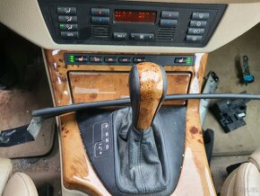 BMW X5 E53 4,4i 210KW ,automat ,ND z tohoto vozu - 11