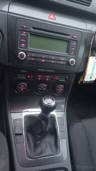 VW Passat B6 Combi 1,6i 75kW - 11