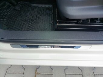 VOLKSWAGEN CADDY 1.6 TDI EDITION 30, 2015,TAŽNÉ,1.MAJITEL - 11