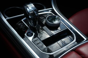 BMW M850i xDrive Cabrio 390 kW, Lasery, B&W - 11