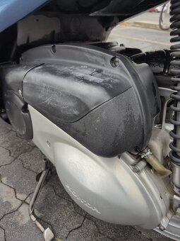 Honda sh 300i - 11