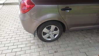 Kia Ceed 1.4 benzin 80kW - 11
