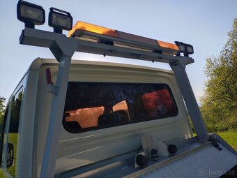 VW Crafter 2.5 TDI  Fitzel odtahovka - 11