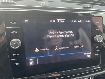 VW Touran 1.5 TSI 110kw DSG highline 2020 - 11