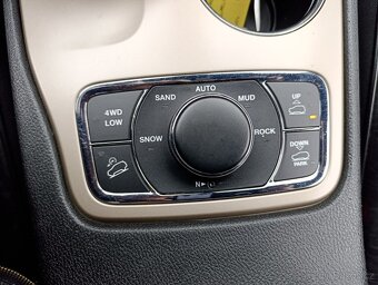 Jeep Grand Cherokee 3.0 CRD Overland 4WD Navi, Kůže - 11