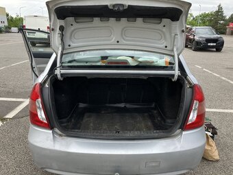 Hyundai Accent r. 2007 na díly - 11