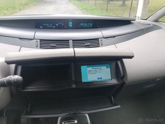 Renault Espace 2.2 dci, 110kw,r.v.05, 7-míst - 11
