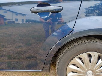 Ford Mondeo 2.3 automat - 11