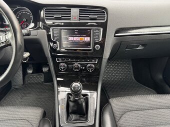 Volkswagen Golf 2.0 TDI 110kw, R-line, 2x Kola, Nehavarováno - 11