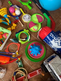 Hromada hraček - prodej komplet, osobní odběr - 11