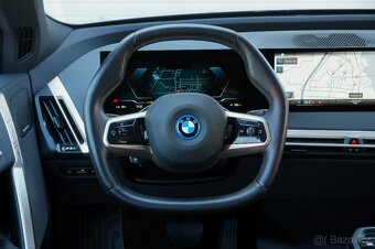 BMW IX 40 xDrive 240 kW, Masáže, Panorama, H/K, Záruka - 11