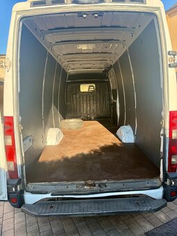 IVECO DAILY 35S14V 2.3HPT 100KW MAXI ČR PO SERVISU ZAN. PNEU - 11