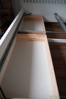 Postel IKEA IDANÄS 180x200 cm + rošt LINDBÅDEN – bílá - 11