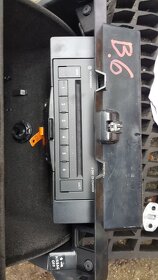 vw passat B6 kapota LB5M OK, dveře LB5M modrostř. - 11