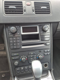 Volvo XC90, rok 2004 - 11