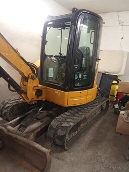 Bagr CAT 305C - 11