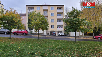 Pronájem bytu 1+1, 30 m², Karlovy Vary, ul. Palackého náměst - 11