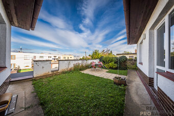 Prodej rodinný dům 4+1 se 2 garážemi v Kyjově, RD Kyjov 4+1 - 11