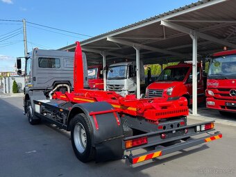 Mercedes-Benz Axor 1824 kontejnerový hákový nosič - 11