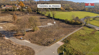 Prodej pozemku k bydlení, 820 m², Podhořany u Ronova - 11
