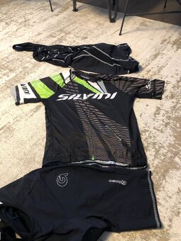 6 dílný cyklistický set, šortky, dres, rukavice, ponožky - 11