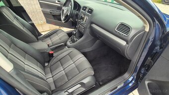 Volkswagen Golf  2.0 TDI MATCH - 11