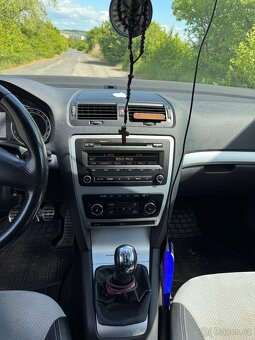Škoda Octavia facelift 2.0 TDi  RS - 11