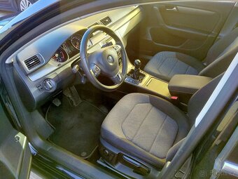 Volkswagen Passat 2.0 TDI, 103 kw Comfortline, Serviska - 11