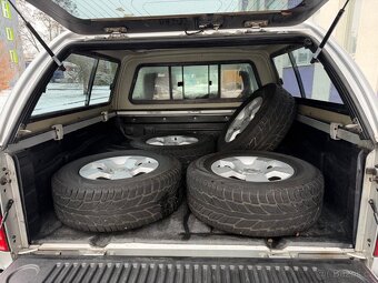 Nissan Navara 2,5 DCi PRO4X 4x4 + sada pneu - 11