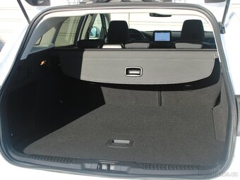 Ford Focus 2,0 110kw EcoBlue Titanium 6M/T ČR 1.majitel - 11
