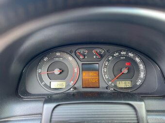 SKODA SUPERB 2.5TDI V6 - 11