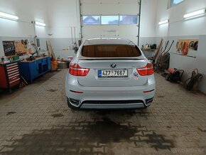 BMW X6 4.0d - 11