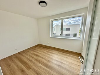 Prodej domu o dispozici 4+kk, ulice Padělky, Ráječko, okr. B - 11