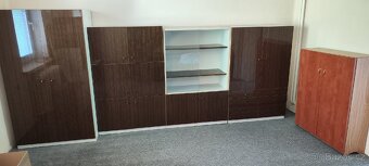 Za odvoz nábytek a vybavení domu - 11