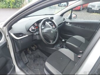 Peugeot 207 1.4i - 11