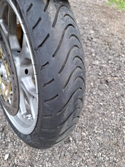 Triumph Tiger 1050 - 11