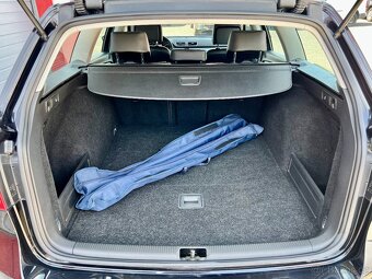Volkswagen Passat 2,0 TDi DSG HIGHLINE / NAVI / 2013 - 11
