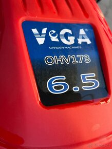 Motorový rotační kartáč - zametač VeGA S1000V - 11