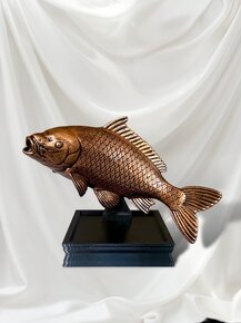 Bronzová dekorativní soška Kapra - 11