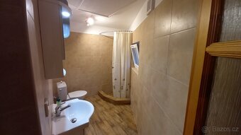 Prodám RD v Dubé (Kokořínsko) 45m2 + kolna 15m2 - 11