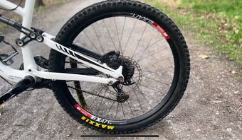 Kolo specialized enduro  comp celopero - 11