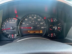Nissan Titan 5,6 V8 King cabin, 119 xxx km - 11