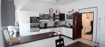 3+1 95 m2 1. patro v centru Tabora se zahradkou - 11