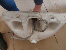 Umyvadlo JIKA a baterie - 11