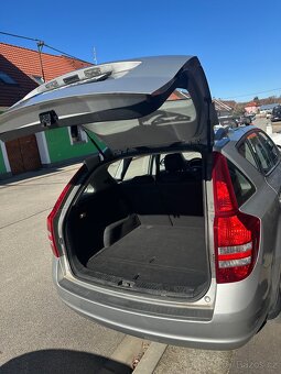 KIA CEE'D KOMBI, 1,4 i. - 11