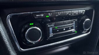 Škoda Suberb kombi 2.0 TDI CR 103kW 2010,rozvody udělané - 11